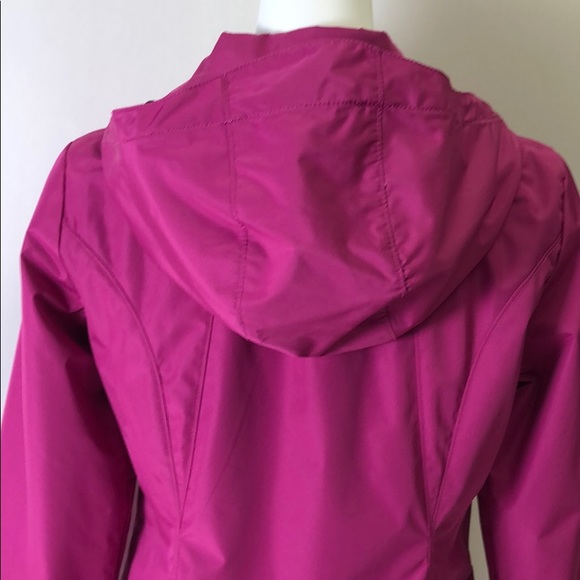 Nautica women’s windbreaker Jacket Magenta Berry - Picture 5 of 7